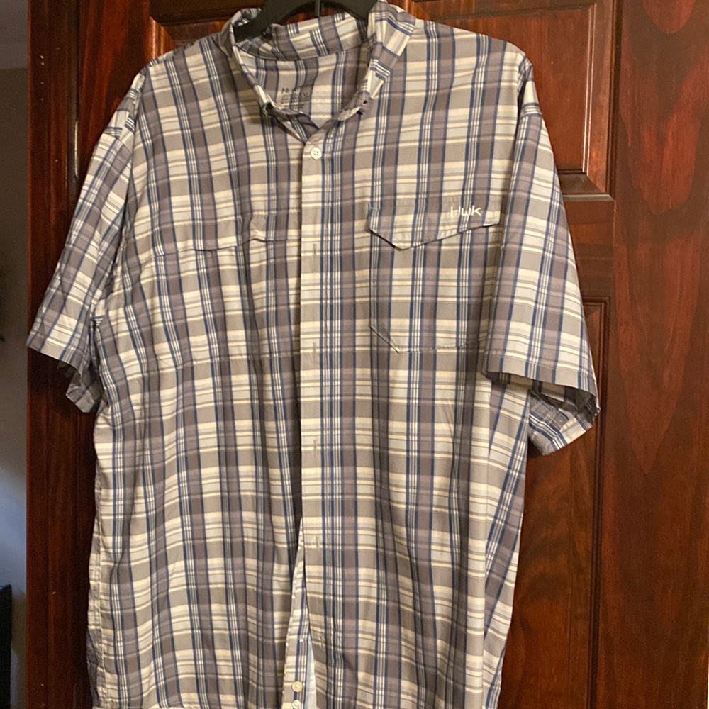 Huk short sleeve shirt XXL